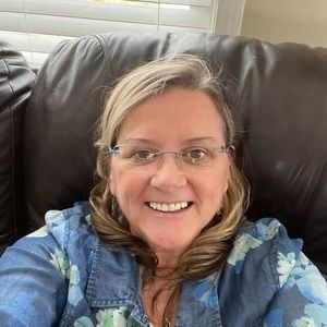 Meet your Posher, Bev